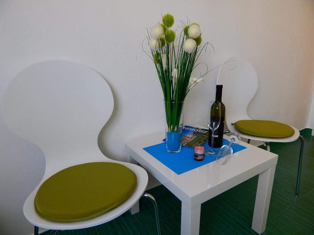 Apartments & Rooms Marinka Zadar Rom bilde